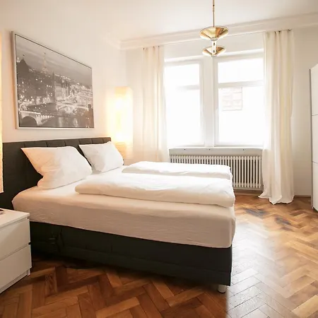 Palazzo Am Dom Aparthotel